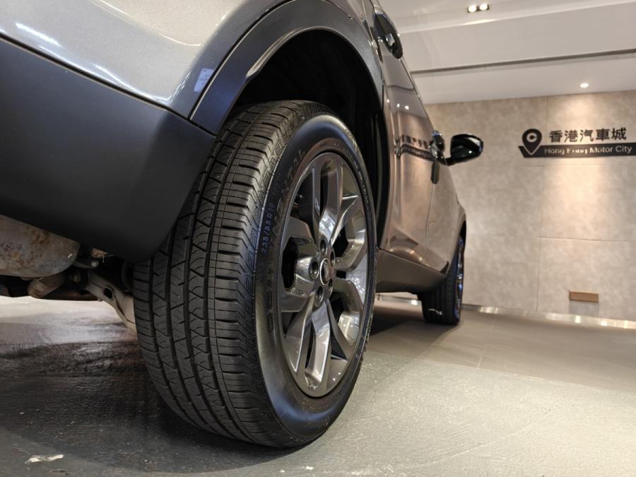 DISCOVERY SPORT SE 7S P240 LM - Image 6