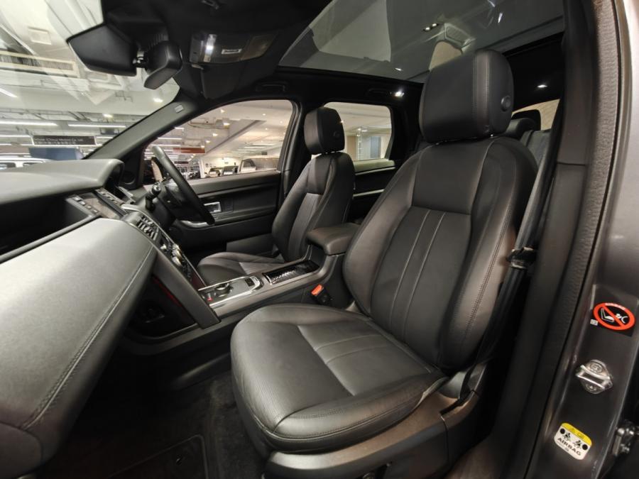 DISCOVERY SPORT SE 7S P240 LM - Image 12