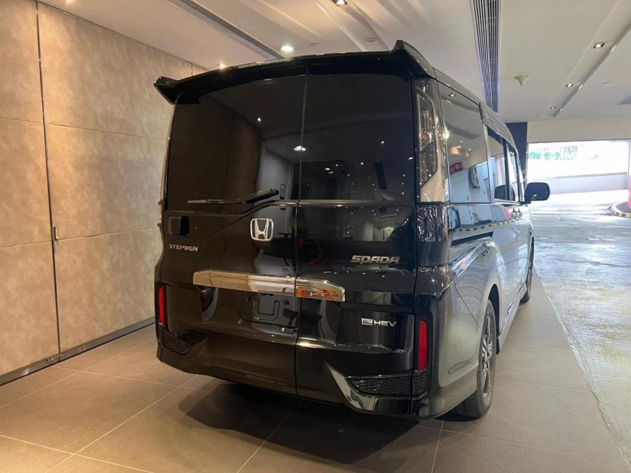 STEPWGN EX SPADA e:HEV B.S. - Image 8