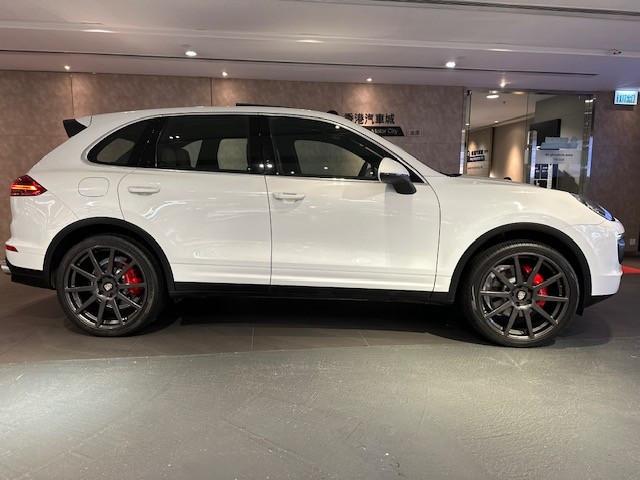 行貨Cayenne S V6+Turbo - Image 8