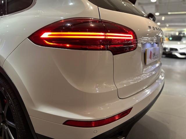 行貨Cayenne S V6+Turbo - Image 11
