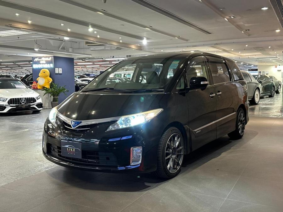 ESTIMA 2.4 Hybrid - Image 4