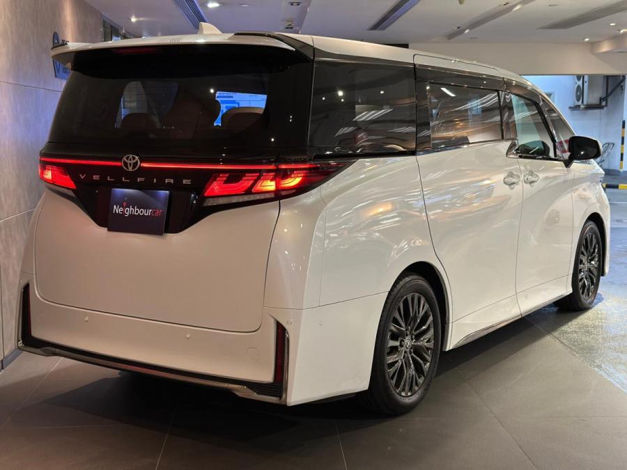 VELLFIRE 2.4 TURBO - Image 2