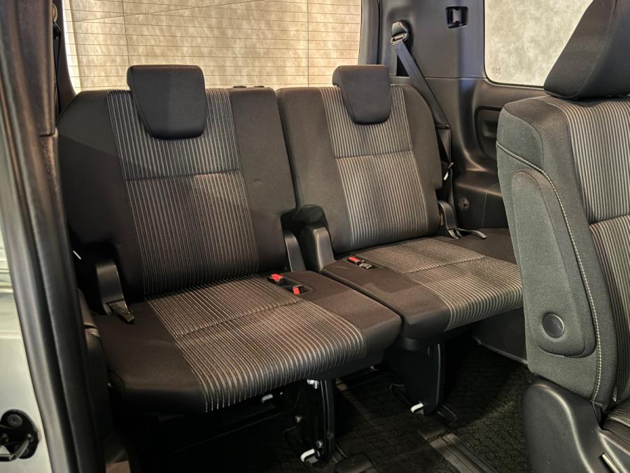 Noah Hybrid SI - Image 6