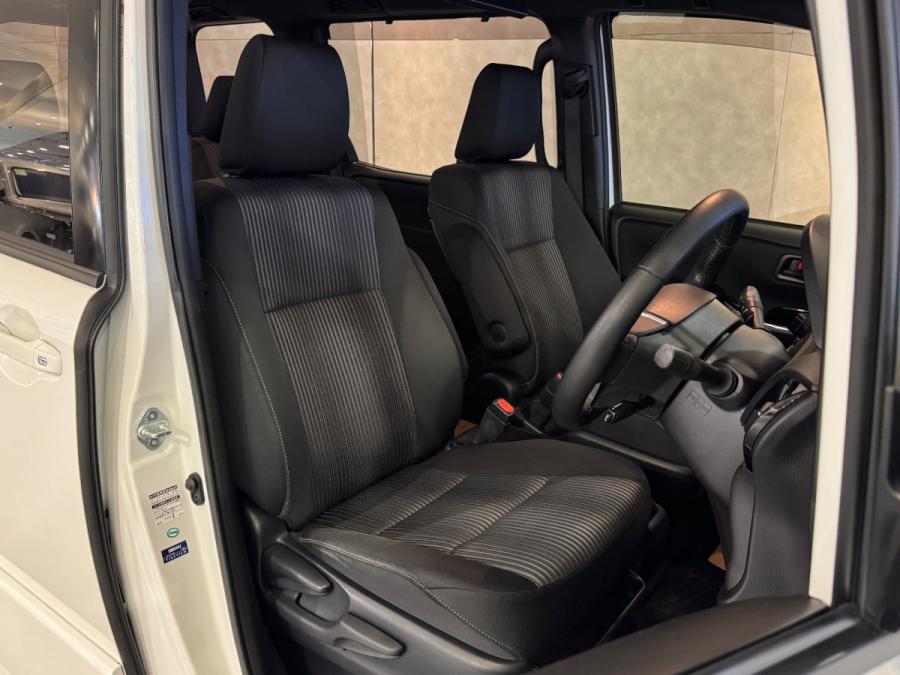 Noah Hybrid SI - Image 4