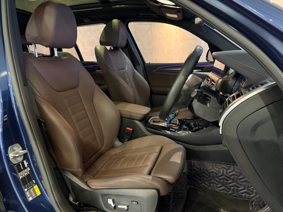 IX3 M Sport - Image 4