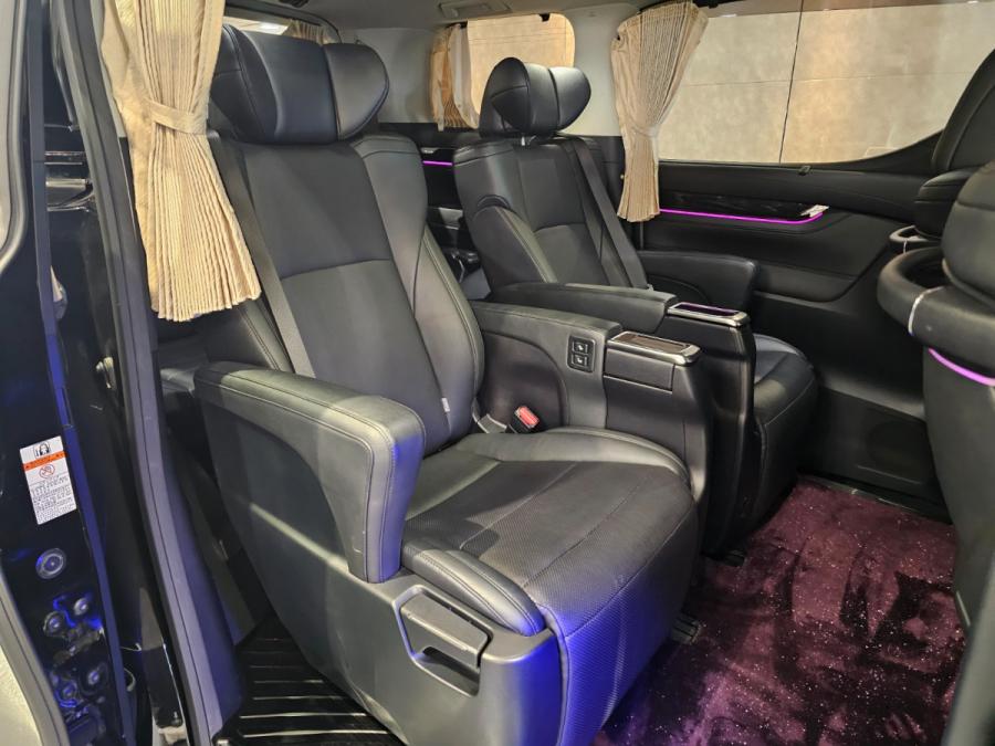 VELLFIRE ZG - Image 5