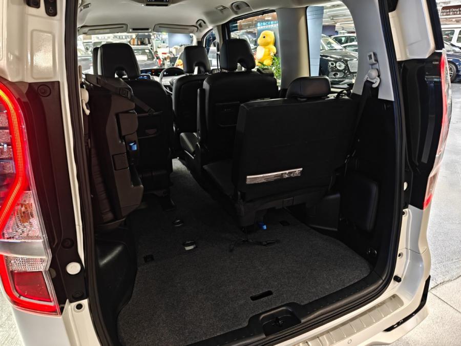 SERENA e-POWER HIGHWAY STAR VIP - Image 19