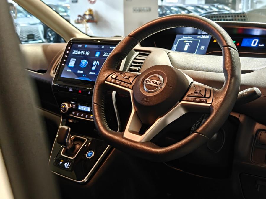 SERENA e-POWER HIGHWAY STAR VIP - Image 6