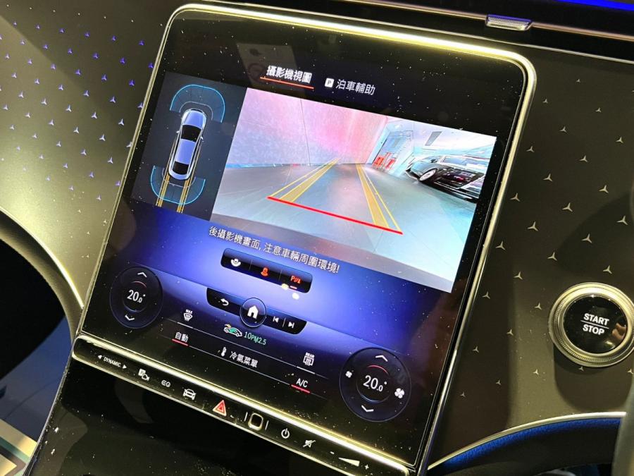 EQE350+ AMG - Image 12