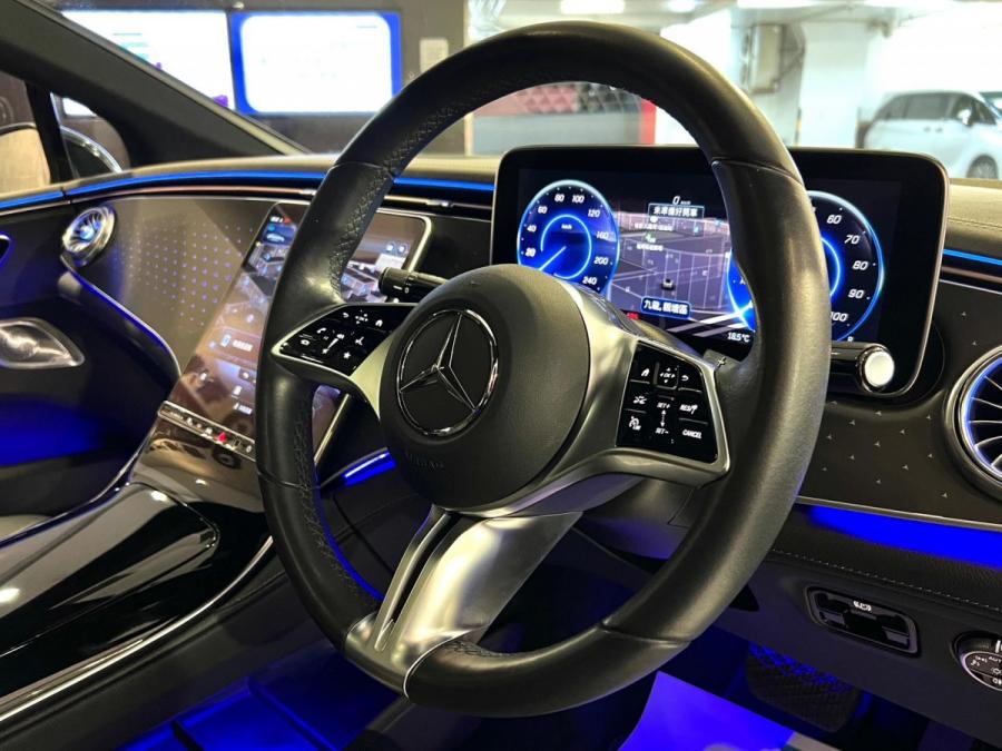 EQE350+ AMG - Image 6