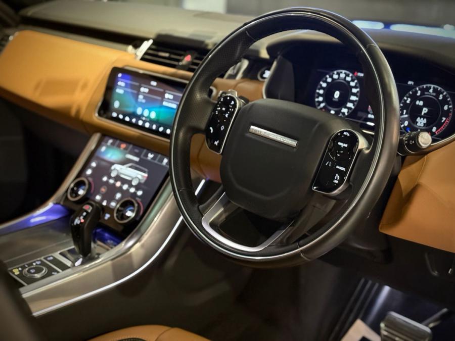 RANGE ROVER SPORT 3.0 P400 7S HSE DYN - Image 7