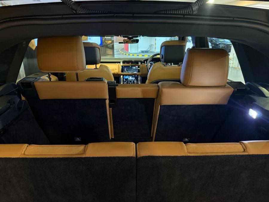 RANGE ROVER SPORT 3.0 P400 7S HSE DYN - Image 13