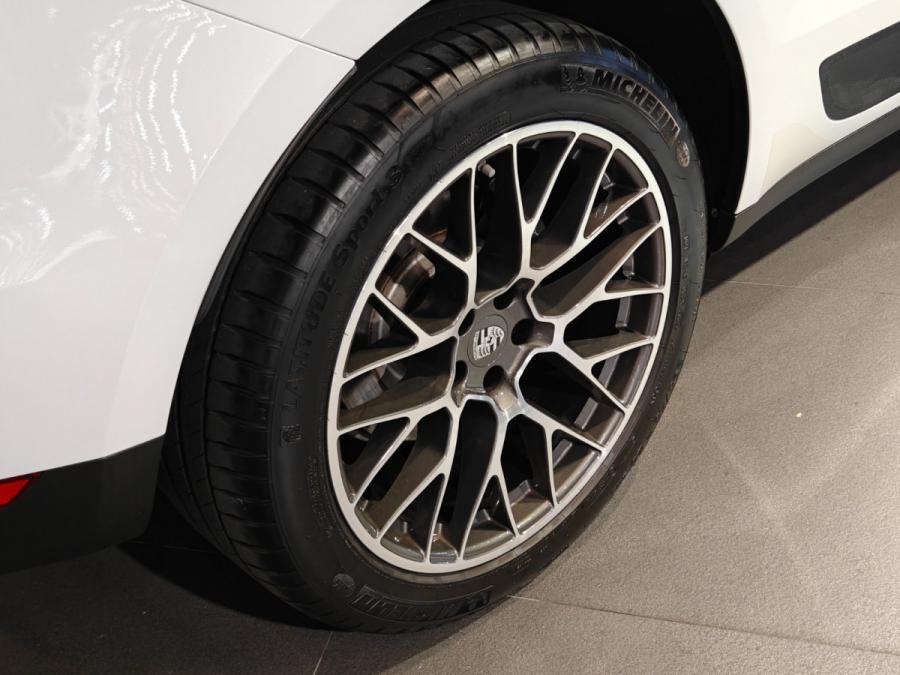 MACAN 2.0T - Image 17