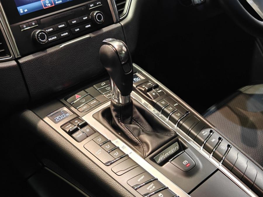 MACAN 2.0T - Image 6
