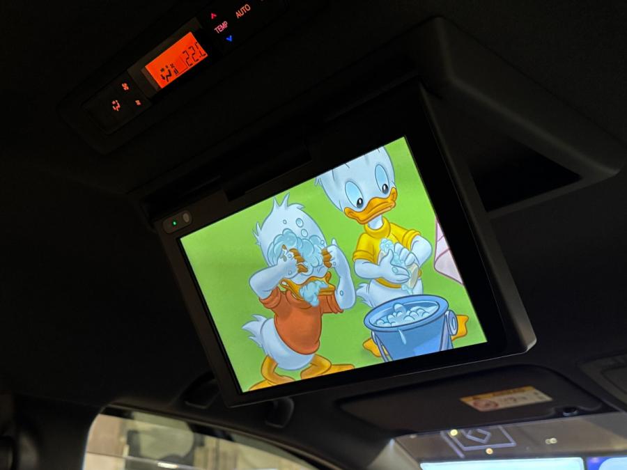 Voxy ZS Hybrid 煌III - Image 8