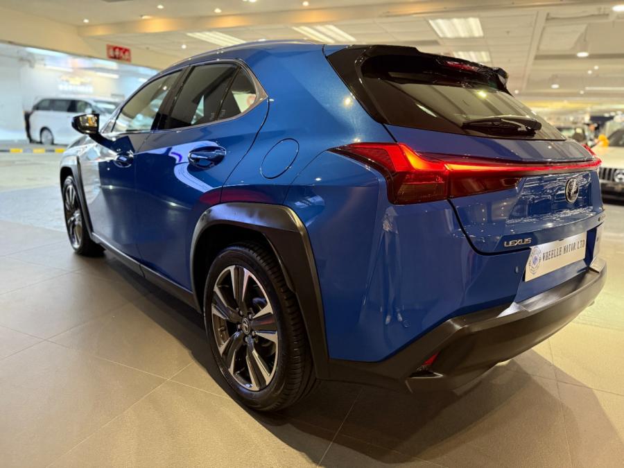 UX200 ULTIMATE - Image 10