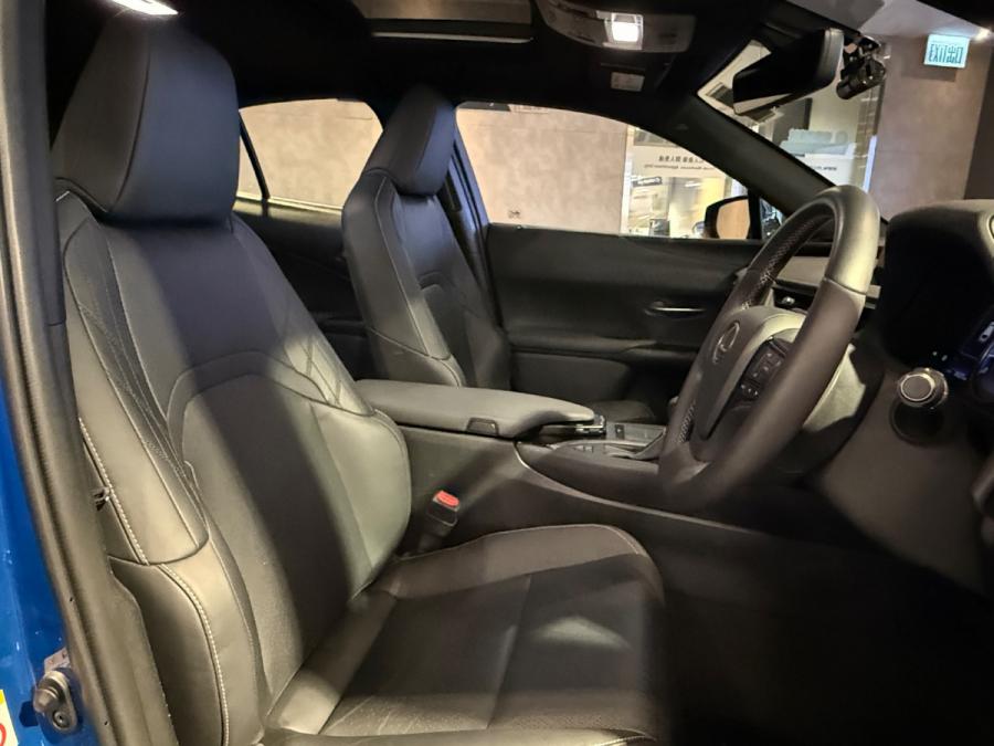 UX200 ULTIMATE - Image 9