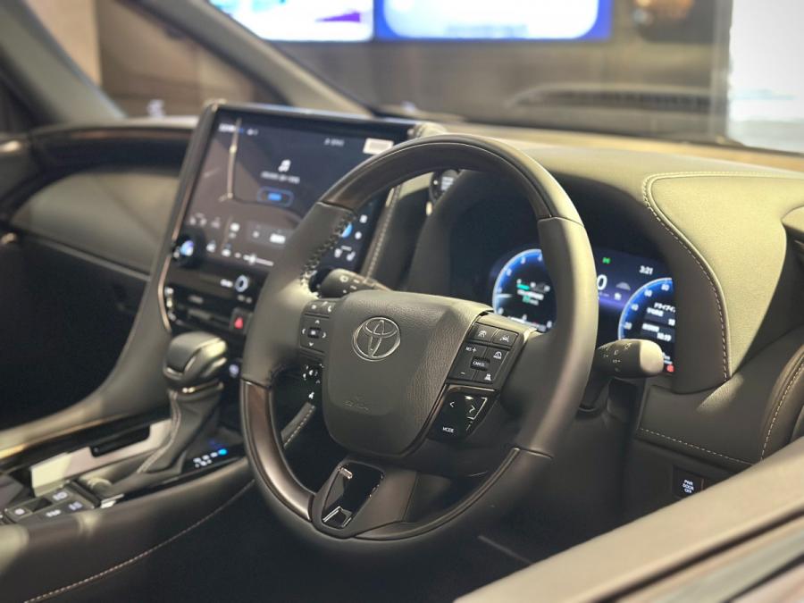 Alphard 2.5 Z - Image 3