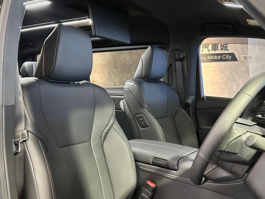 Alphard 2.5 Z - Image 4