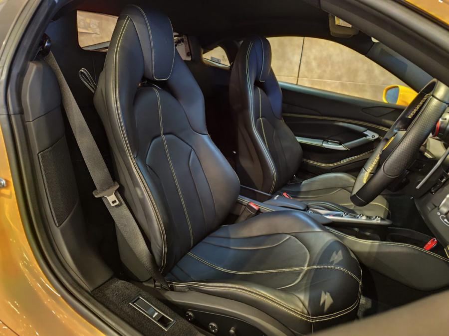 F8 Tributo - Image 5