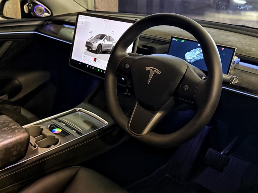 Model Y Long Range - Image 3