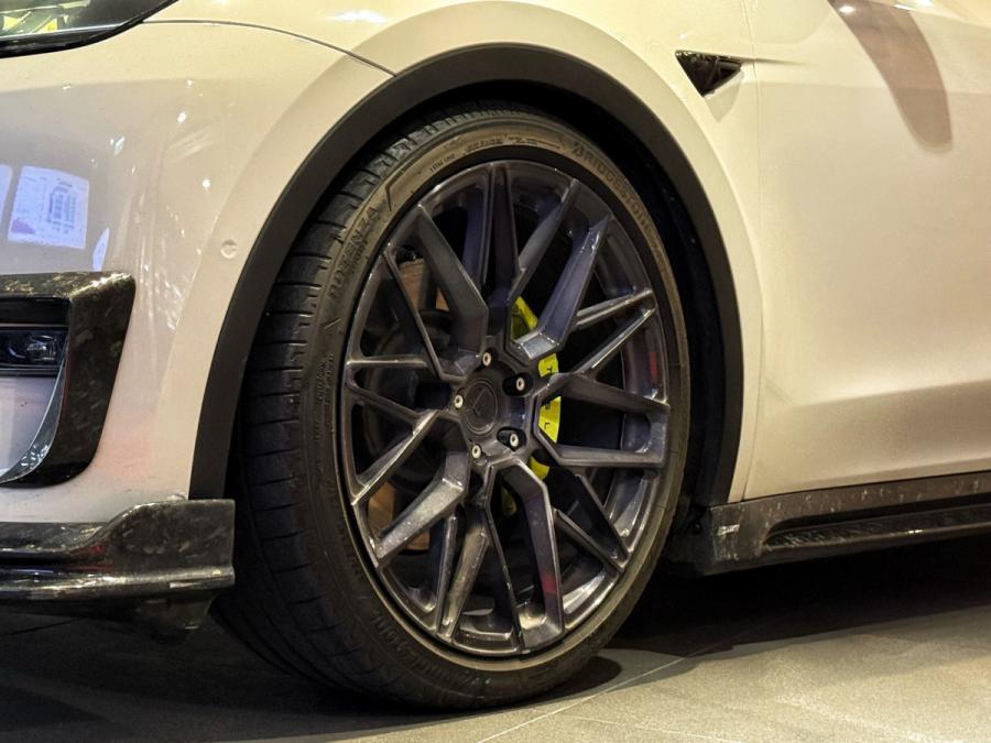 Model Y Long Range - Image 8