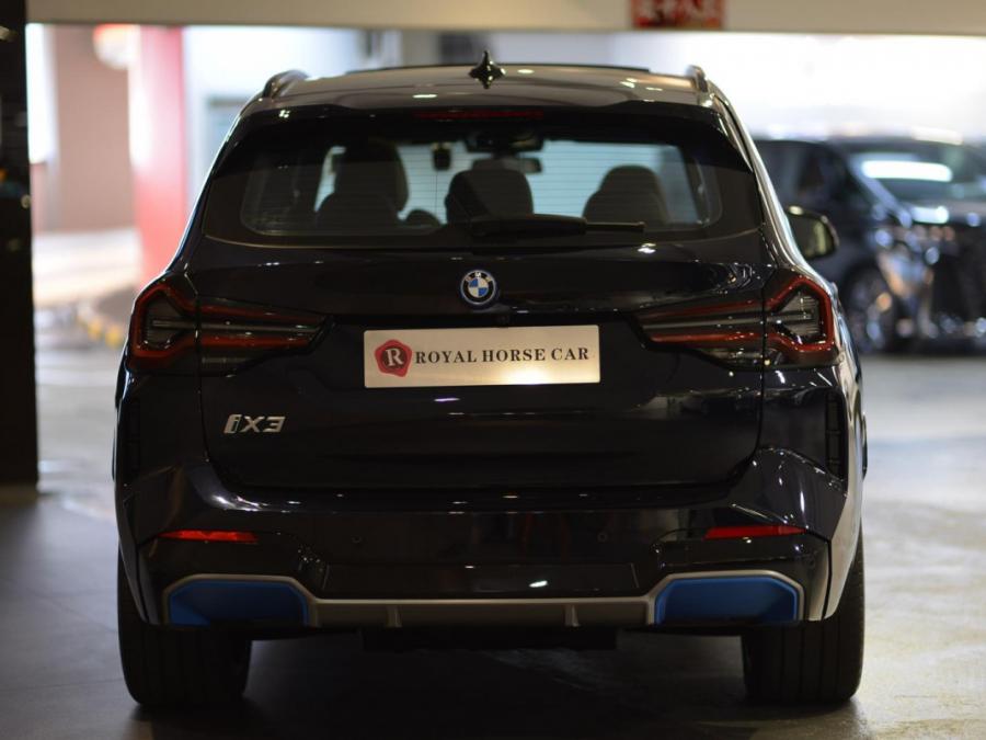 IX3 M SPORT EDITION G08 - Image 19