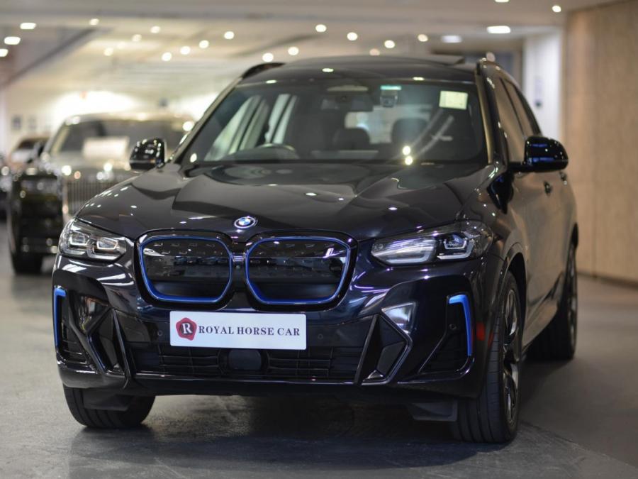 IX3 M SPORT EDITION G08 - Image 2