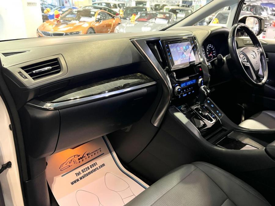 Alphard 3.5 - Image 6