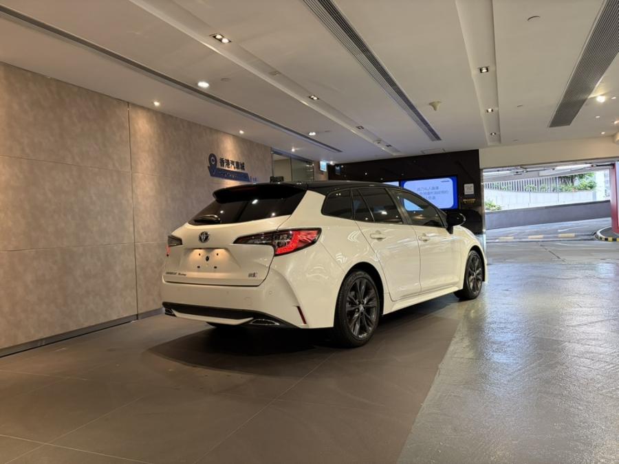 Corolla Touring Hybrid WXB - Image 4