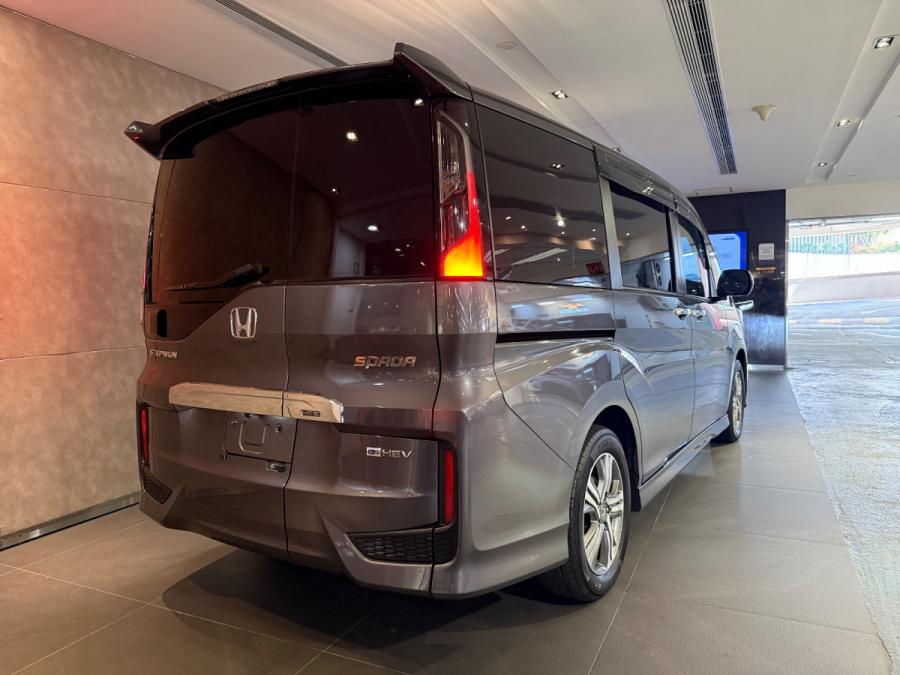 STEPWGN SPADA e:HEV EX COOL - Image 4