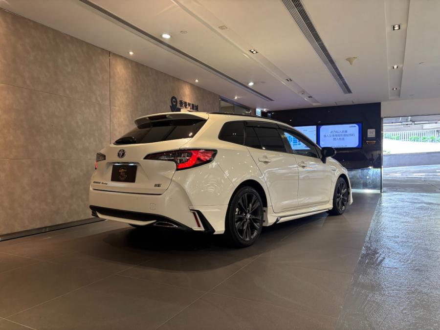 Corolla Touring Hybrid WXB Modellista - Image 3