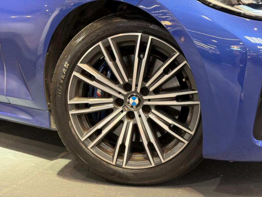 320IA SALOON M SPORT EDITION - Image 3