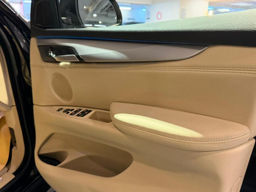 X5 XDRIVE30D - Image 11