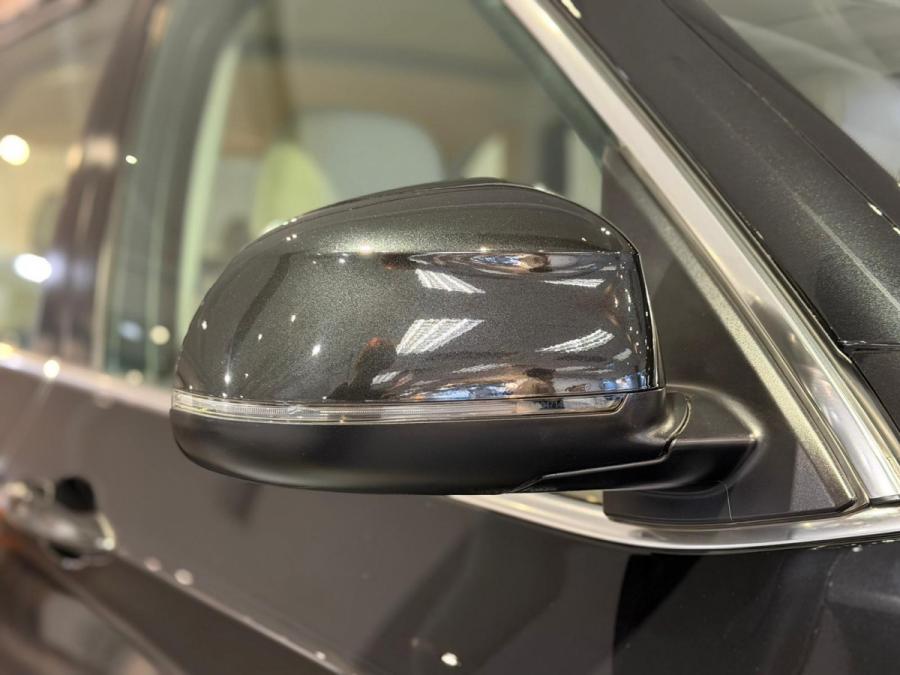 X5 XDRIVE30D - Image 8