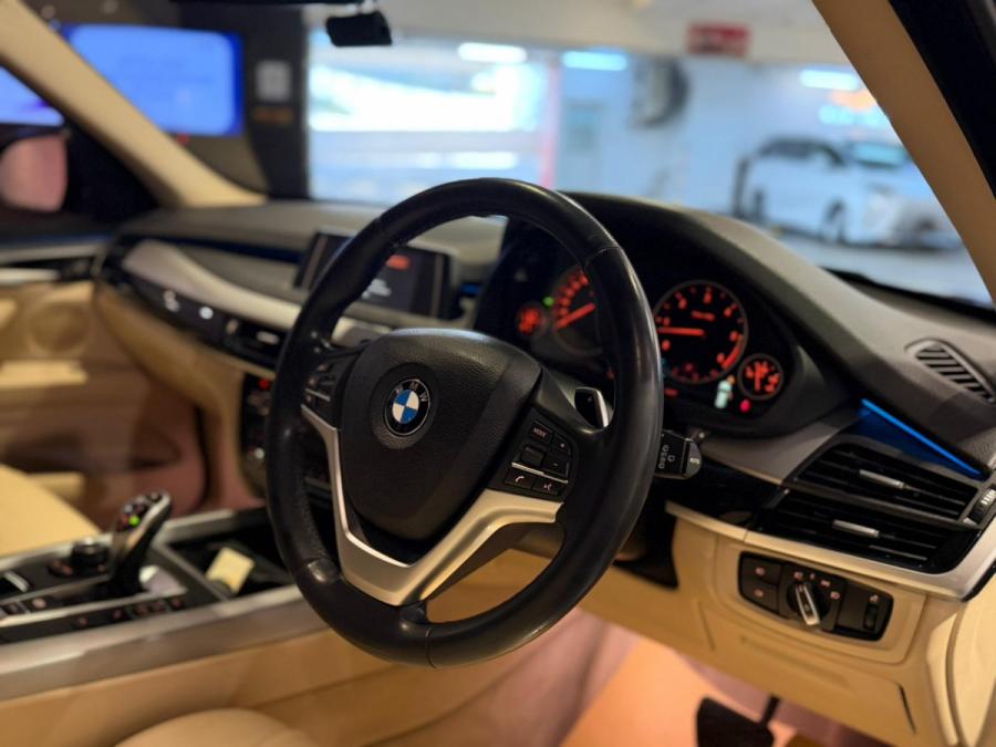 X5 XDRIVE30D - Image 9