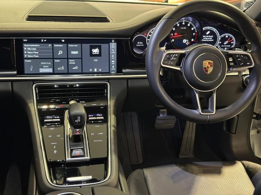 PANAMERA - Image 11