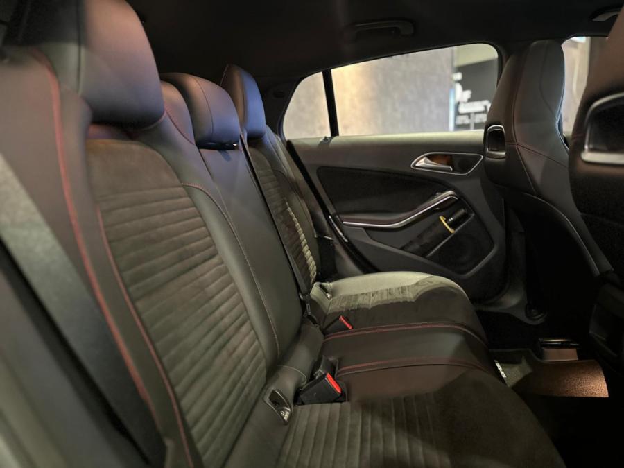 CLA250 SHOOTING BRAKE FACELIFT - Image 8