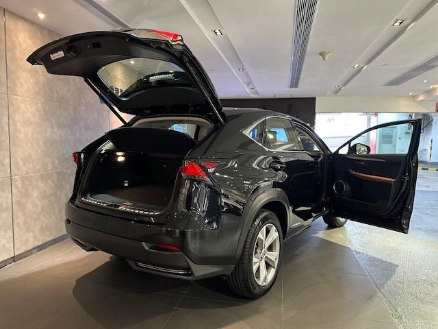 行貨NX300h Hybrid頂級版 - Image 3