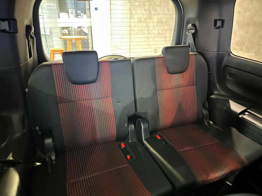 Voxy ZS Hybrid TRD 煌II - Image 9