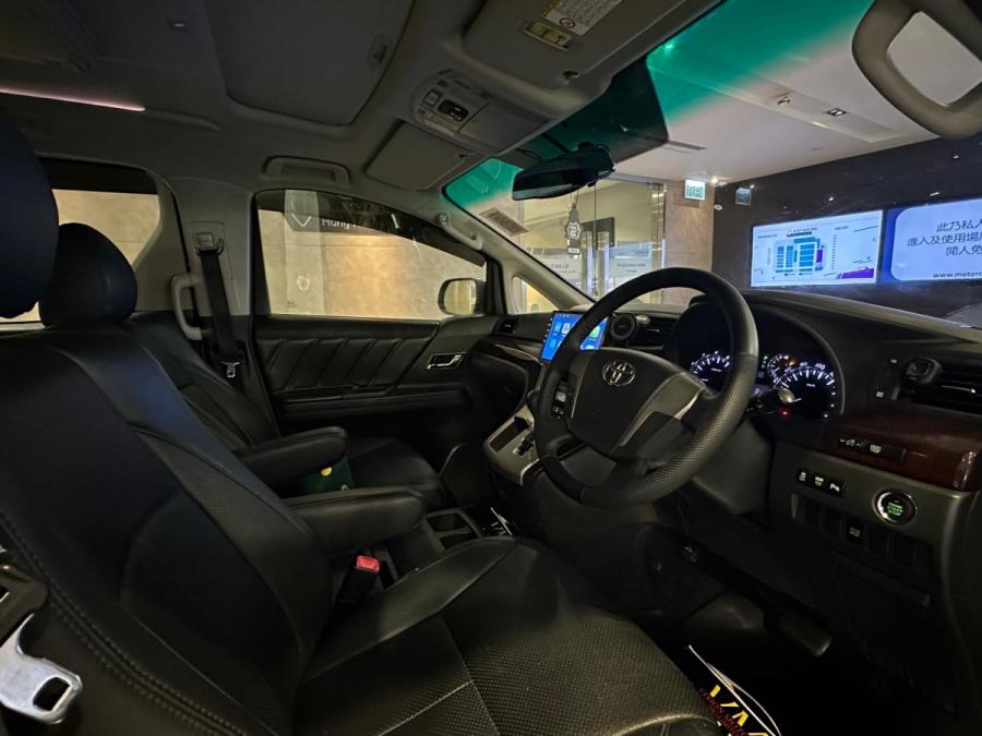 Alphard 2.4 - Image 5