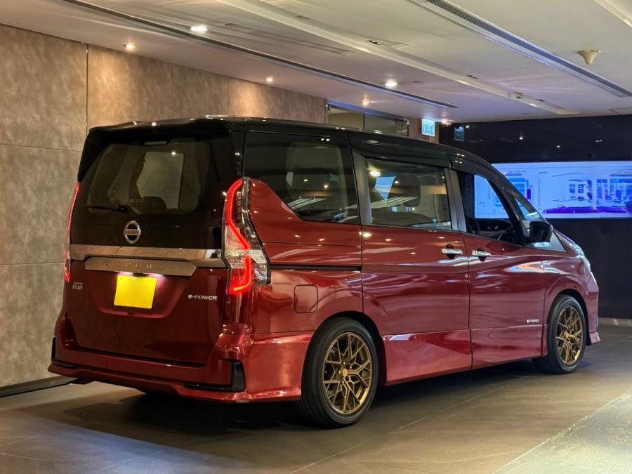 Serena E Power - Image 2