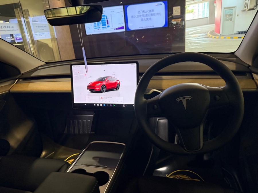 MODEL Y RWD - Image 7