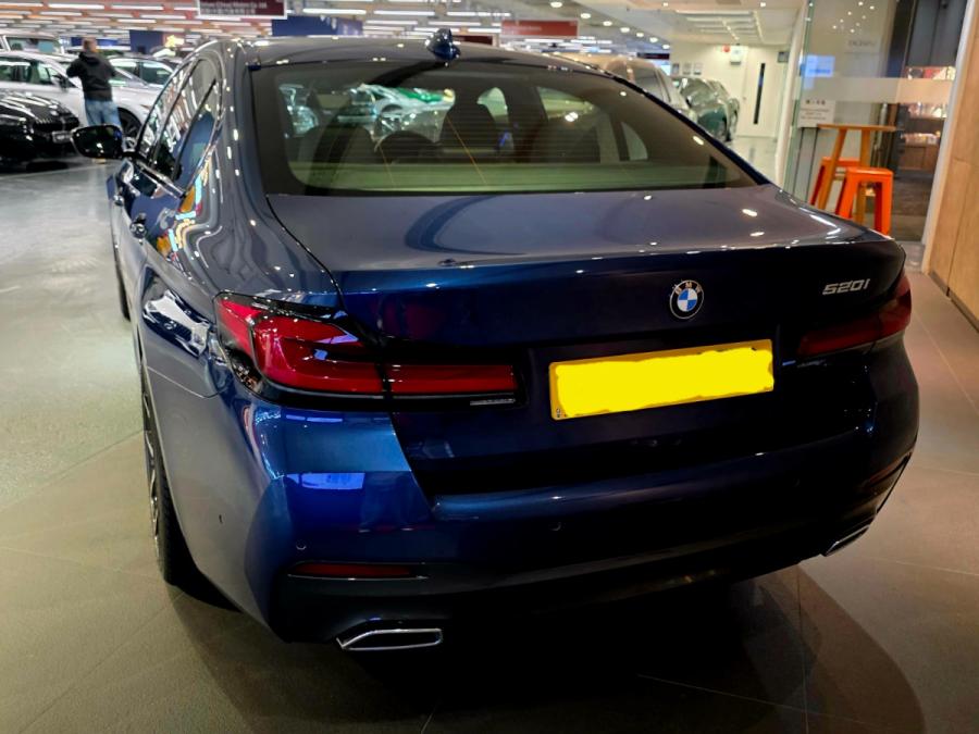 520IA M SPORT - Image 3