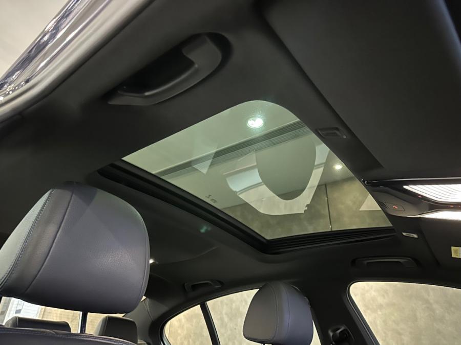 520i M SPORT  EDITION - Image 2