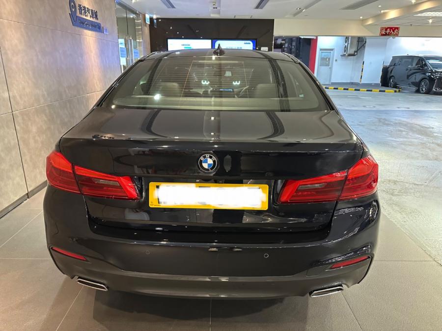 520i M SPORT  EDITION - Image 4