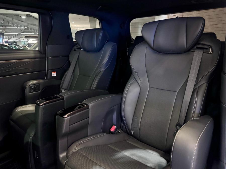 ALPHARD 2.5 Z 250 - Image 6