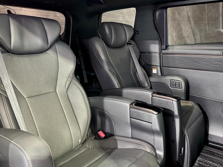 ALPHARD 2.5 Z 250 - Image 7