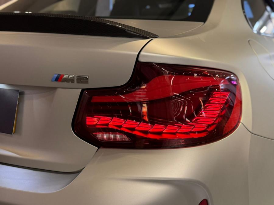 M2 COUPE - Image 10